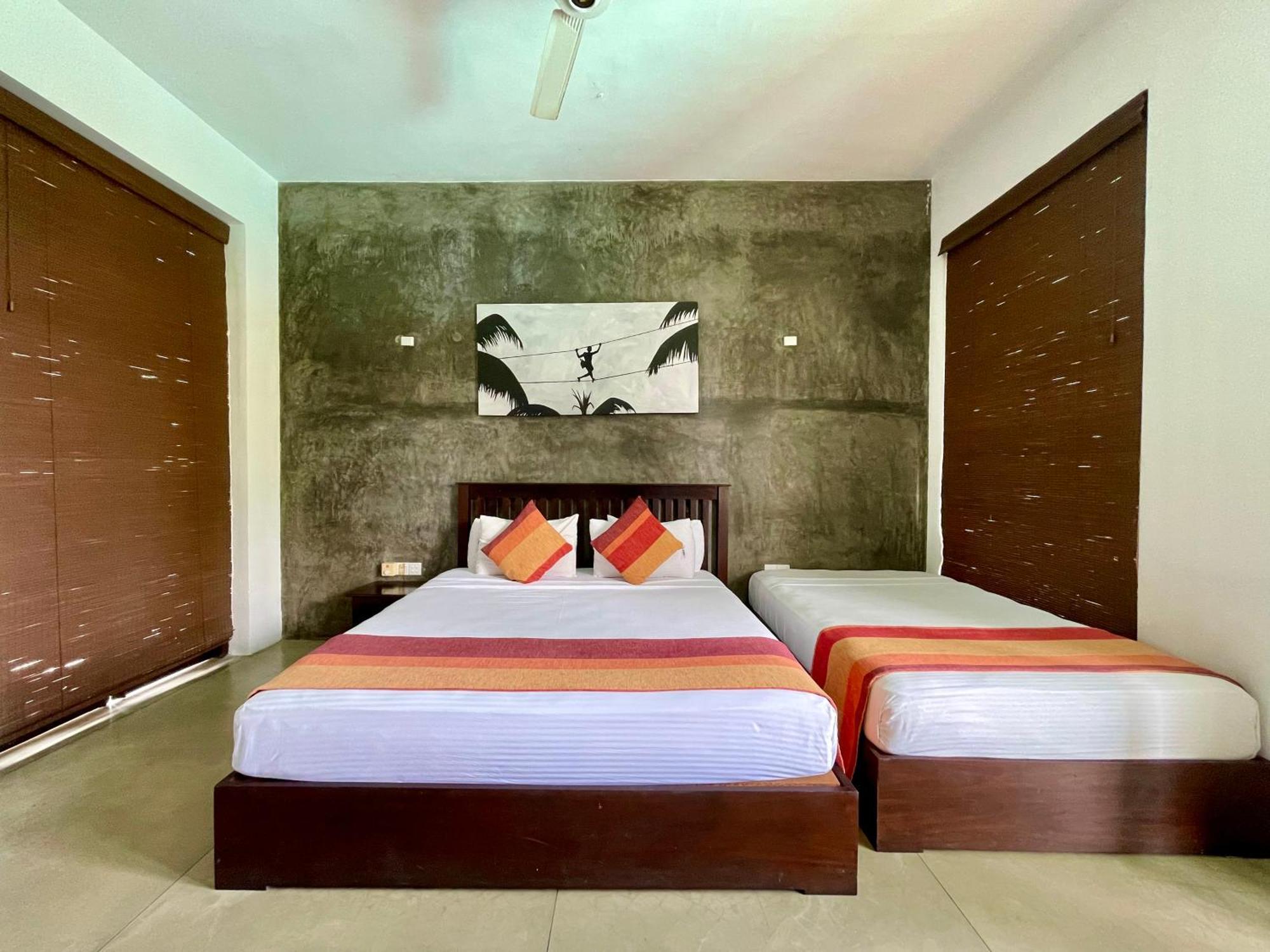 Olanro Hotel Негомбо Экстерьер фото