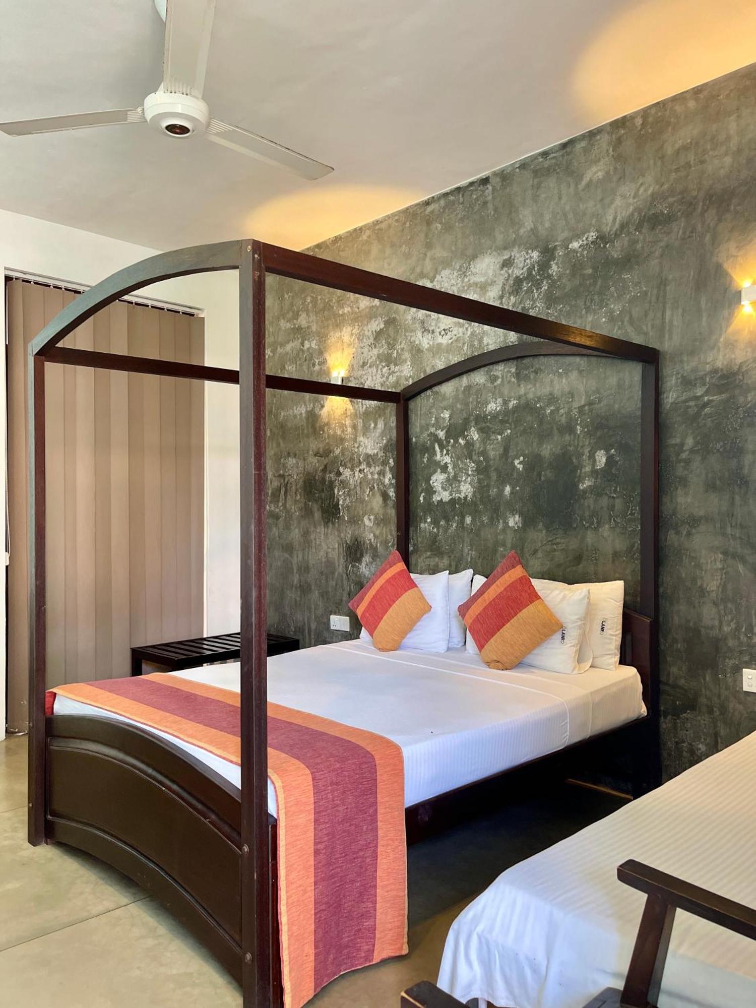 Olanro Hotel Негомбо Экстерьер фото